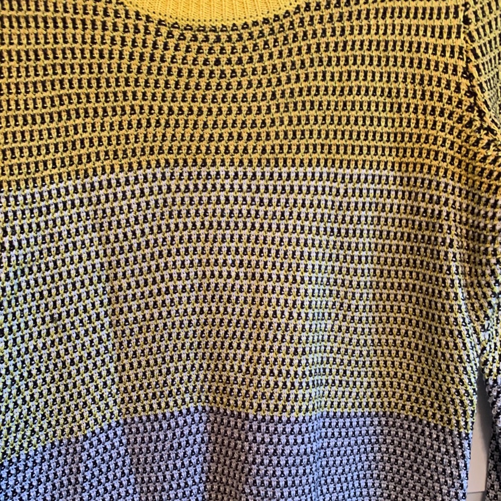 I ♥️ Ronson sweater - Picture 3 of 3